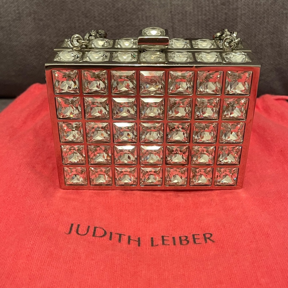 Judith Leiber Goddess Box Evening Bag Minaudiere Swarovski Crystals